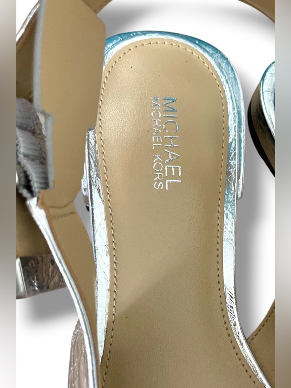 Michael Kors Silver Slingback Flats 7.5M Metallic Crackle Leather Pointed Toe - Picture 4 of 10